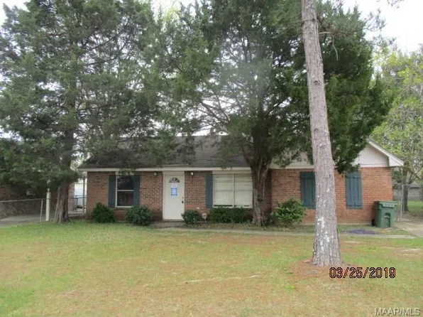 704 Southlawn Dr, Montgomery, AL 36108