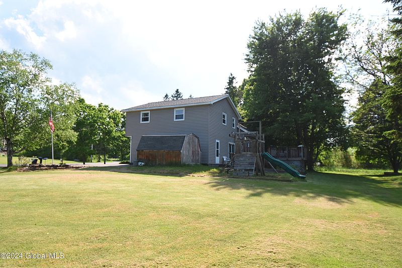 5th image of 123 Oak Ridge Drive