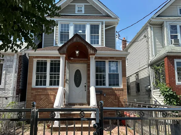17205 89th Avenue, Jamaica, NY 11432