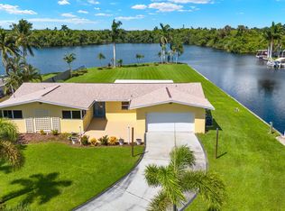 5019 E Riverside Dr, Fort Myers, FL 33905