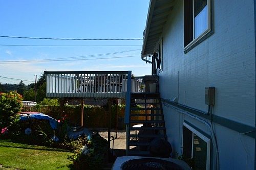 2nd image of 1109 E 56th St