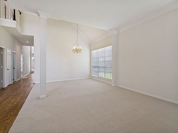 5th image of 434 Waterside Dr