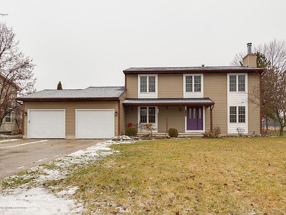 2nd image of 1549 Stonehaven Dr