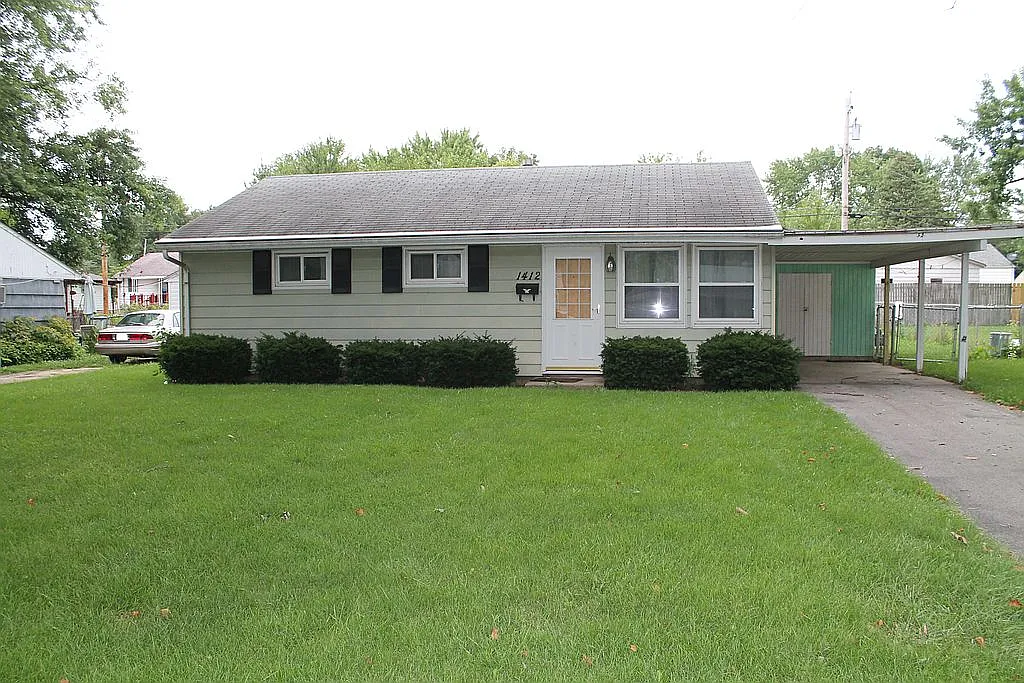 1412 Joanne Ln photo 1