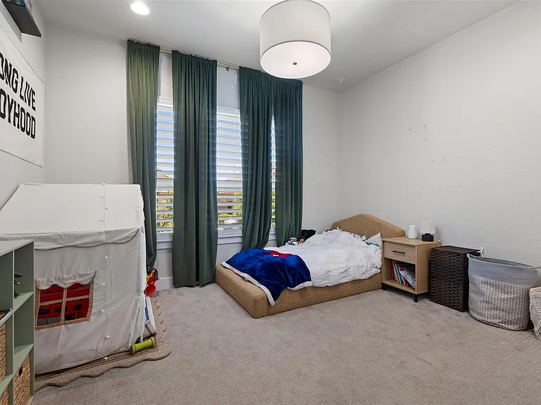 1608 Carmine Dr — Photo 25