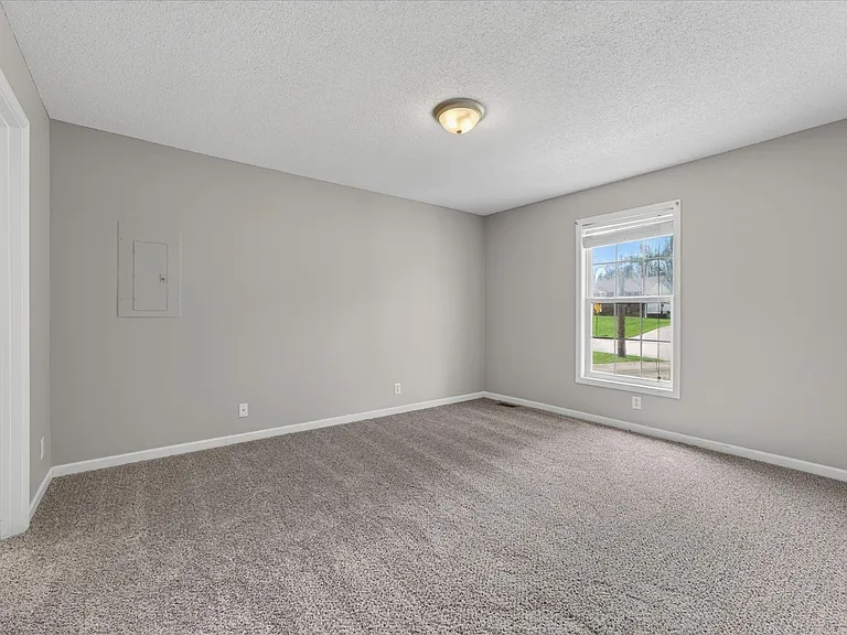 2831 Teakwood Dr — Photo 17