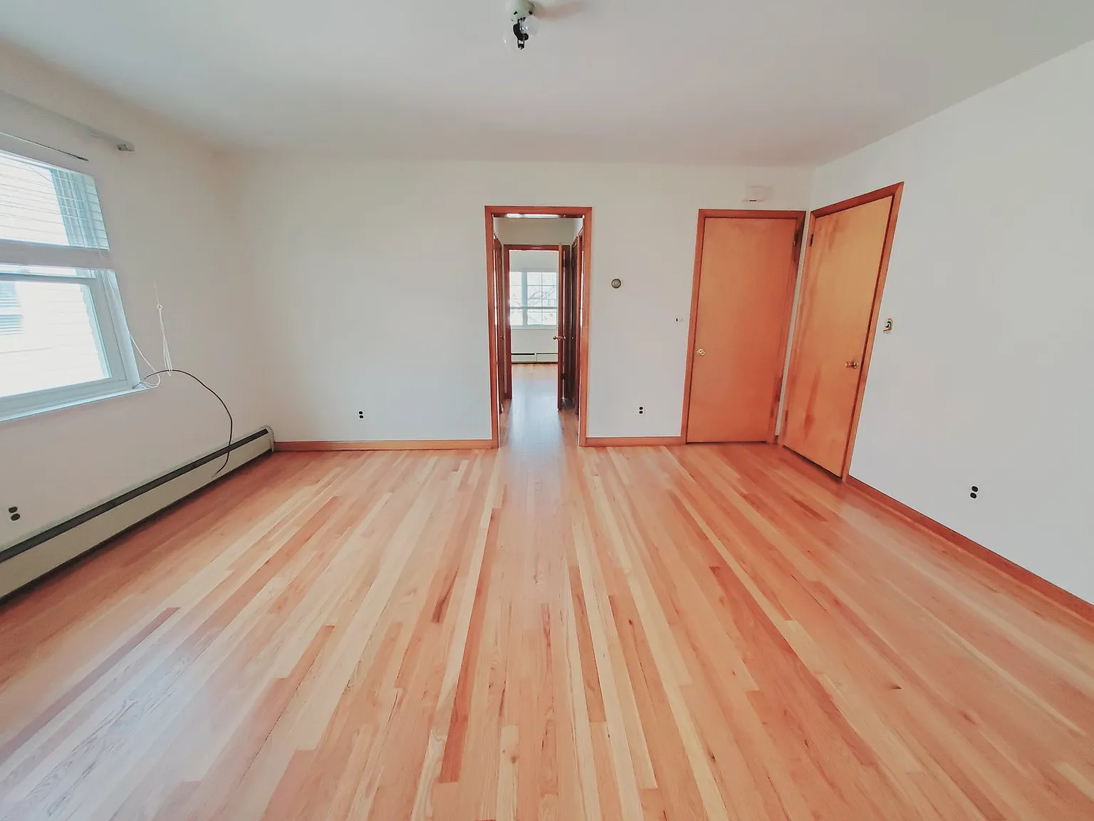 1 bed, 1.0 bath, 750 sqft, $2,300 — Photo 3