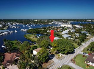 4680 SE Robertson Rd, Stuart, FL 34997