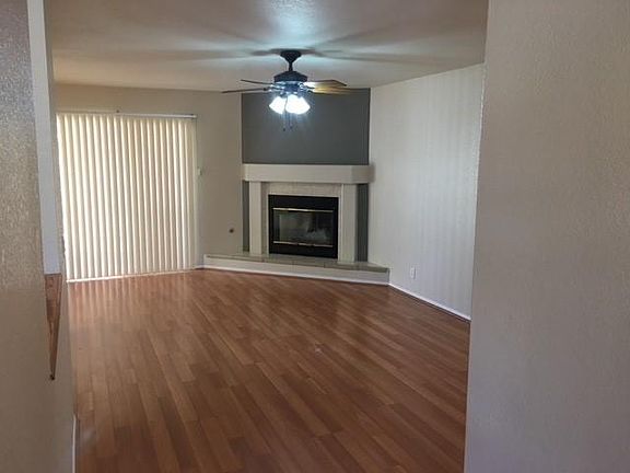 4th image of 17870 Idlyllwild Ln