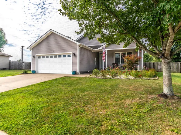 419 Pepper Dr, Berea, KY 40403