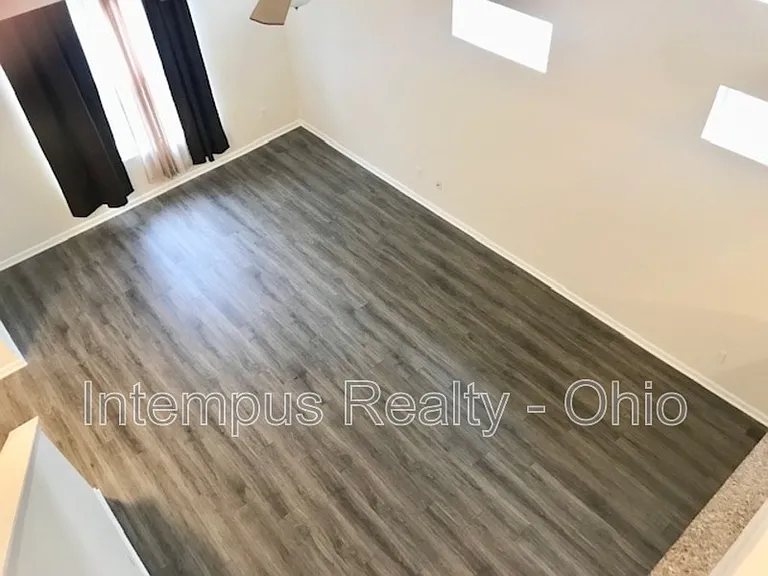 2844 Hillstone St — Photo 41
