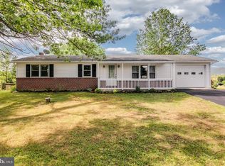 6233 Hillcrest St, Mercersburg, PA 17236