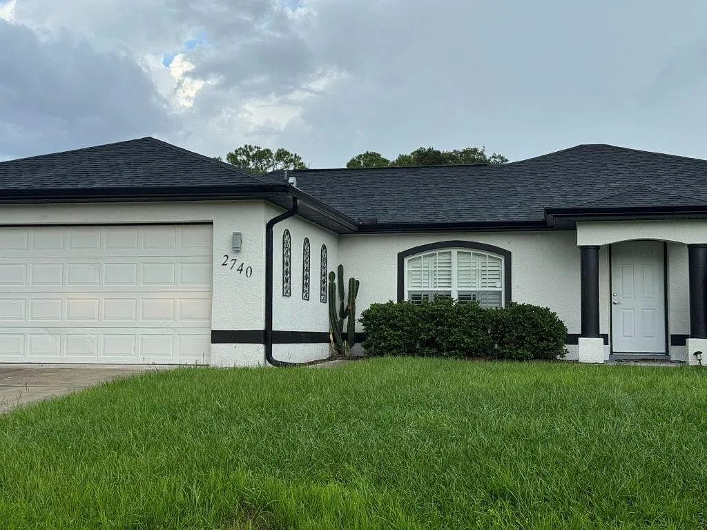 3 bed, 1482 sqft, $2,350 — Photo 1