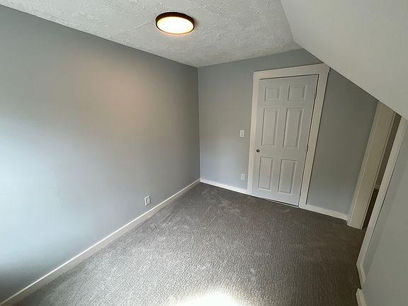 5th image of 106 S Main St APT A
