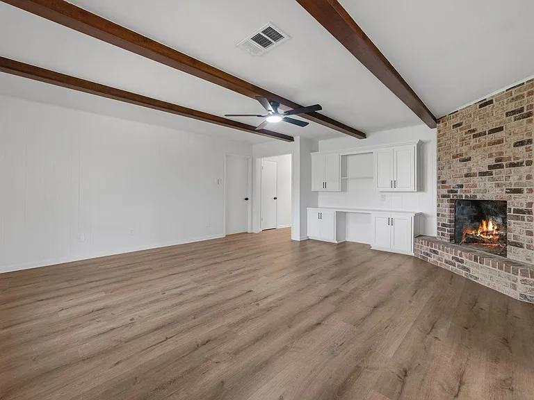 210 Ridgemont Dr — Photo 12
