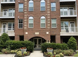 13723 Neil Armstrong Ave UNIT 205, Herndon, VA 20171