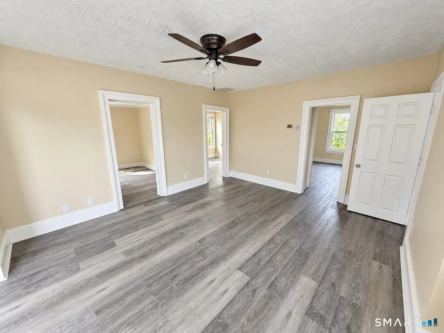 7 Rockwood Ave — Photo 2