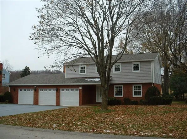 2745 Melloney Ln, Indiana, PA 15701