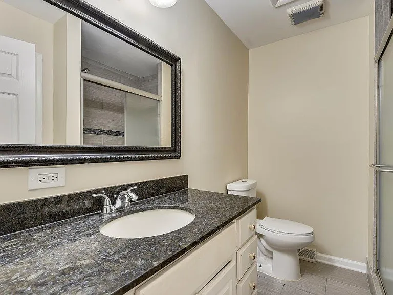 128 Greenmeadow Dr — Photo 15