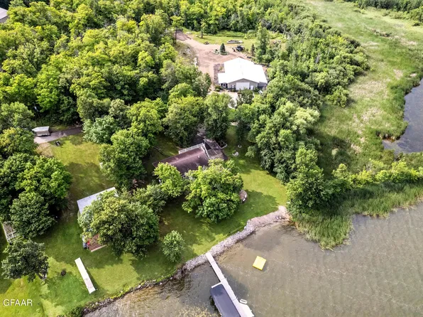 14316 Maple Dr SE, Mentor, MN 56736