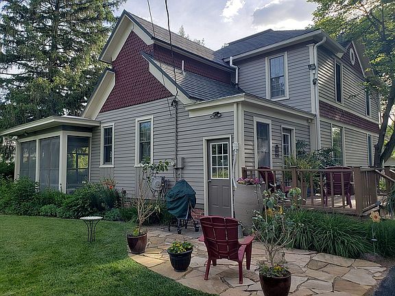 4th image of 409 E Clarinda Ave