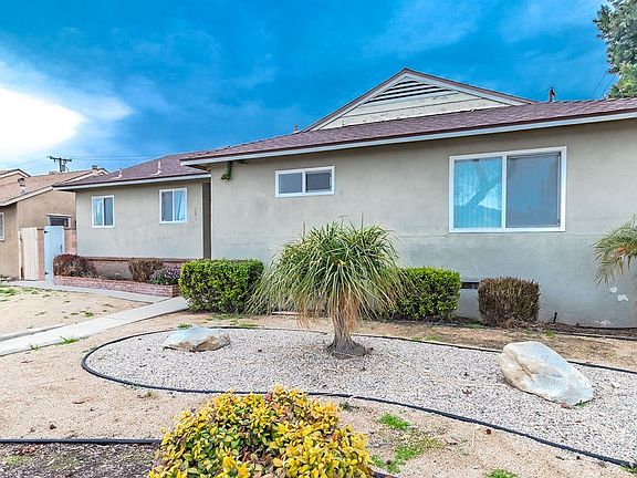 5th image of 525 E Bonita Ave