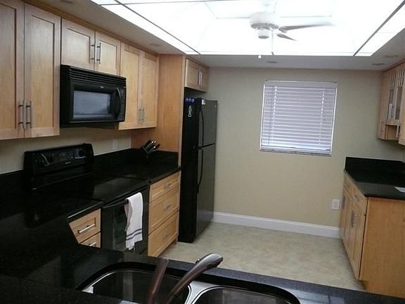 3rd image of 1465 Hwy A1a APT 305