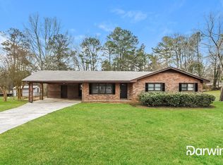 692 Debra Dr, Marietta, GA 30066