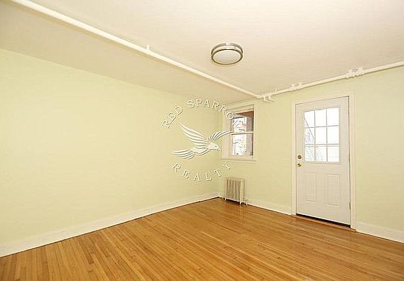 4th image of 6411 102nd St #1