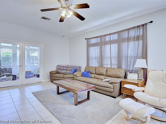5th image of 3755 Wynstone Dr