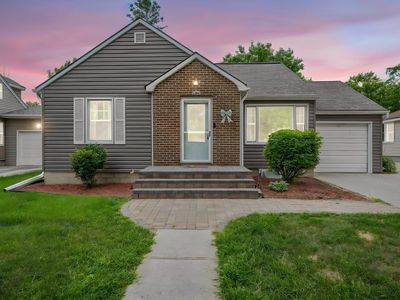 1193 River Rd, Windom, MN, 56101