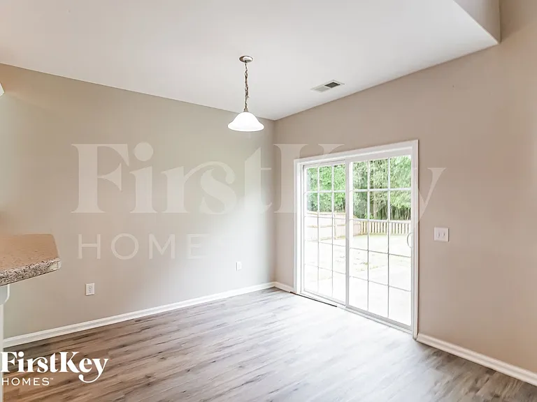 918 Laurel Oak Ln — Photo 6