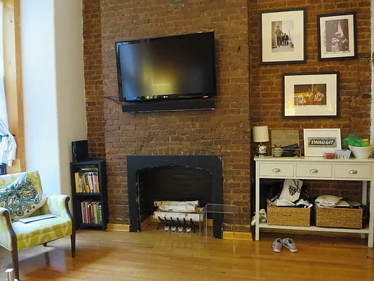 Rented by Centric New York | media 19