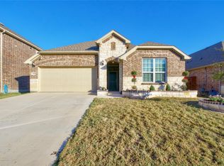 1024 Pinnacle Breeze Dr, Fort Worth, TX 76052