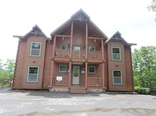 1936 Blackthorn Trl, Sevierville, TN 37863