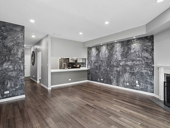 3rd image of 1264 Cranbrook Dr
