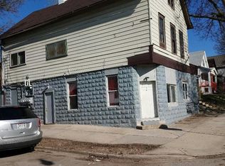 2491 S 12th St, Milwaukee, WI 53215