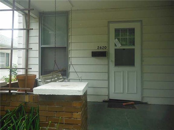 4th image of 2620 Stanley Ave