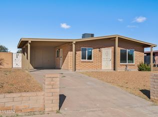 3042 W Christopher Dr, Tucson, AZ 85746