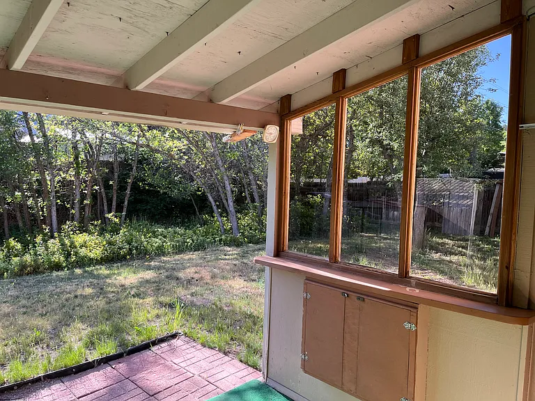 2595 Arroyo Dr — Photo 26