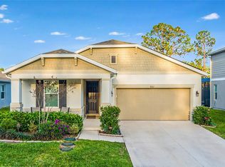 10161 Spring Lake Dr, Clermont, FL 34711