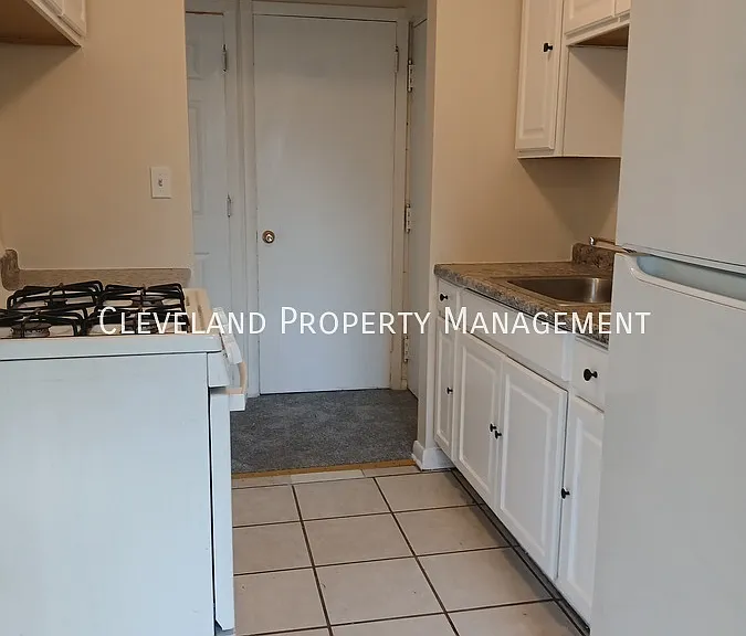 15991 Nelacrest Rd #205-2 — Photo 2