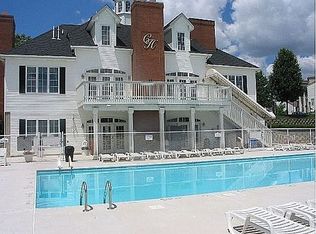 206 Cheshire Ct, Nutley, NJ 07110
