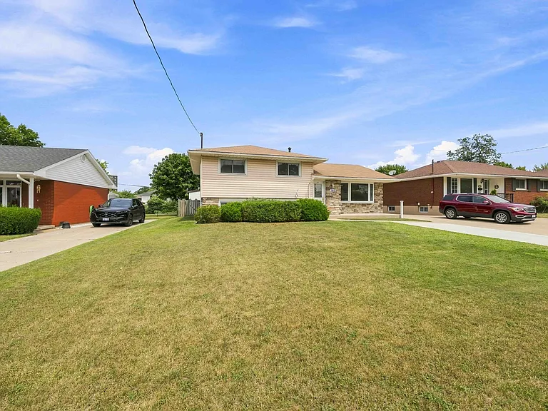 560 Berkshire Rd #A — Photo 21