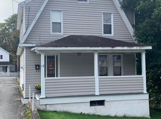 15 Midland St, Simpson, PA 18407