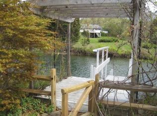 334 Kings Point Rd, East Hampton, NY 11937