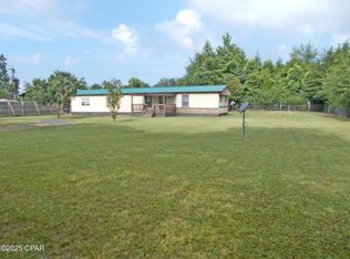 2415 Mayberry Ln, Marianna, FL 32448