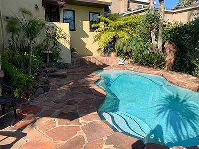 449 Florence Ave — Photo 9