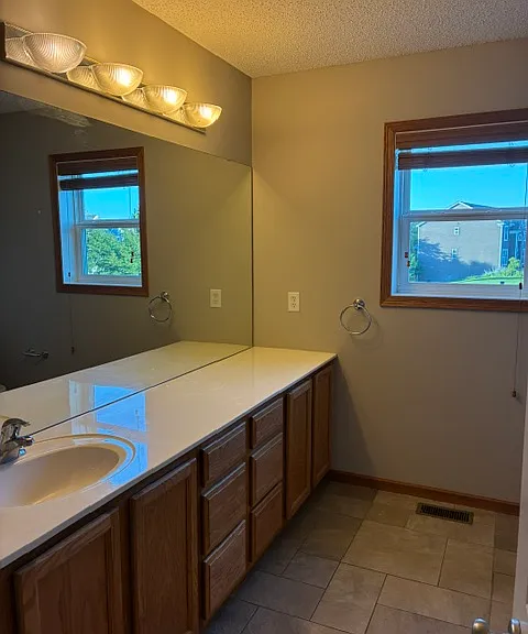 724 Gannon Way — Photo 24