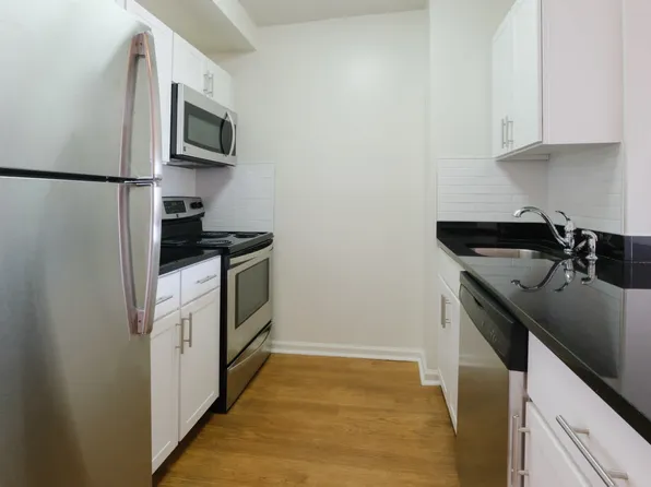 77 Park Avenue image 17 of 55